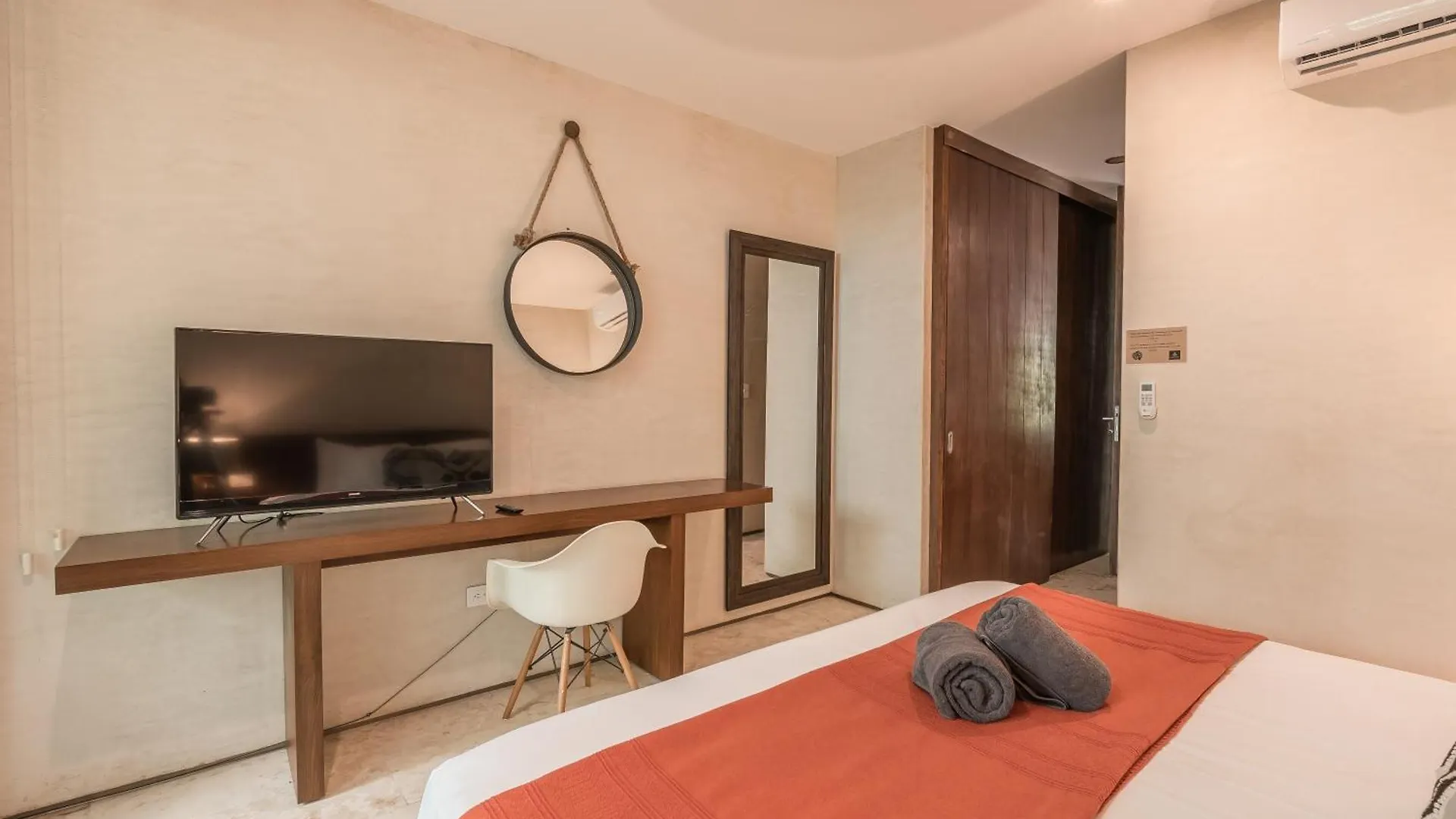Monet - Free Beach Pass & Bikes & Private Pool & 24Hrs Security Тулум Апартаменты